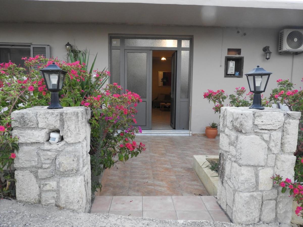 Chrissi'S House With Garden And Sea View Zerviana Villa Kissamos Luaran gambar